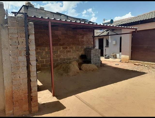 3 BEDROOM HOUSE FOR SALE IN LENASIA